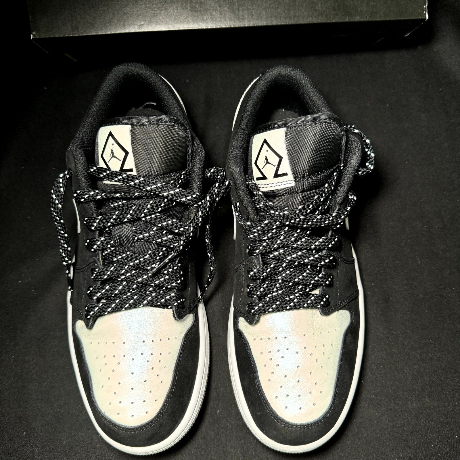 Air Jordan 1 Low SE Diamond Men's Shoes - Size 8.5