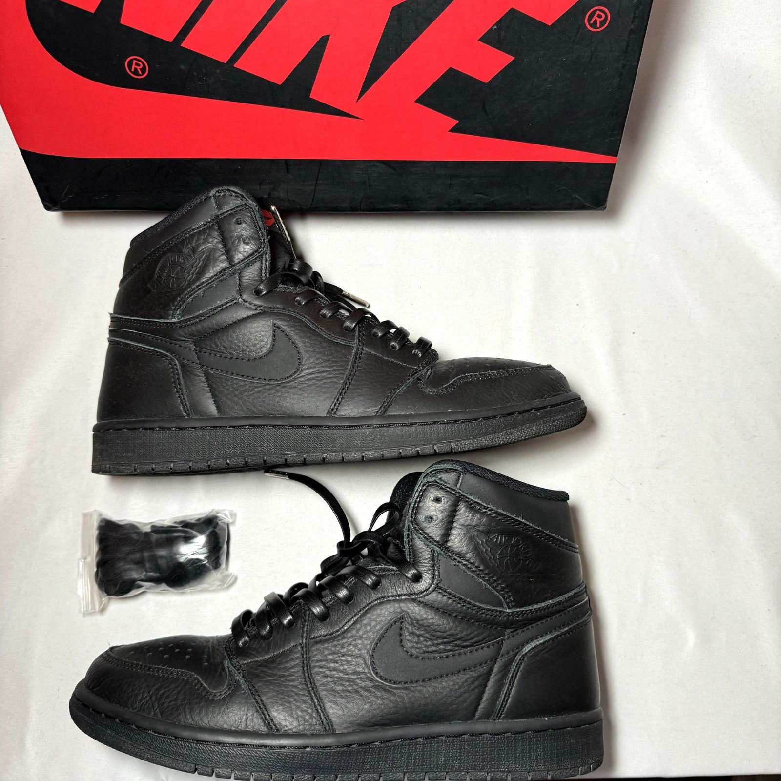Air Jordan 1 Retro High OG Triple Black Men's Shoes - Size 9