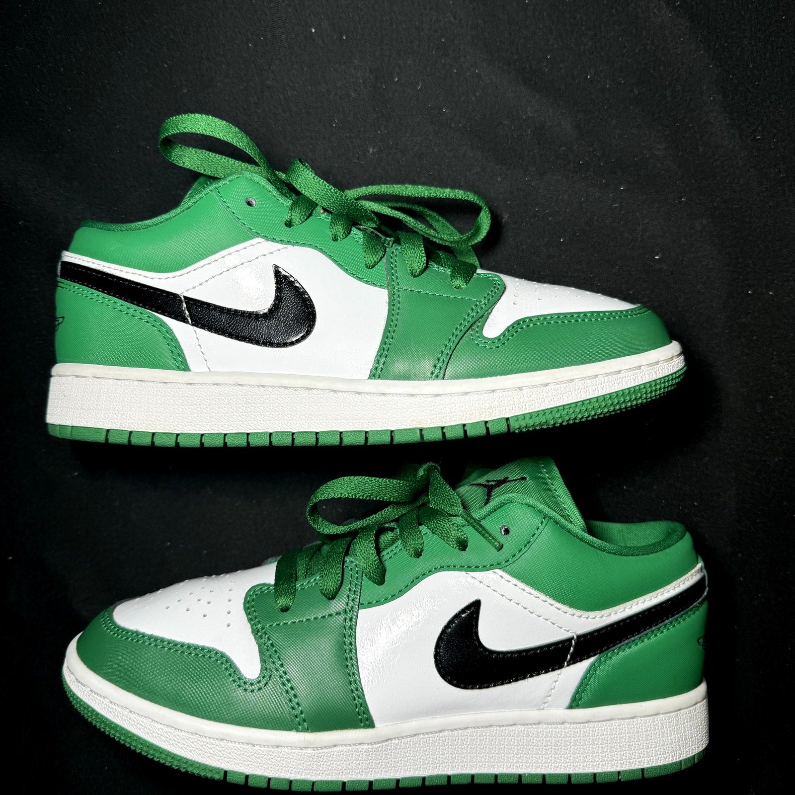 Air Jordan 1 Low GS Pine Green Kids Shoes - Size 4.5