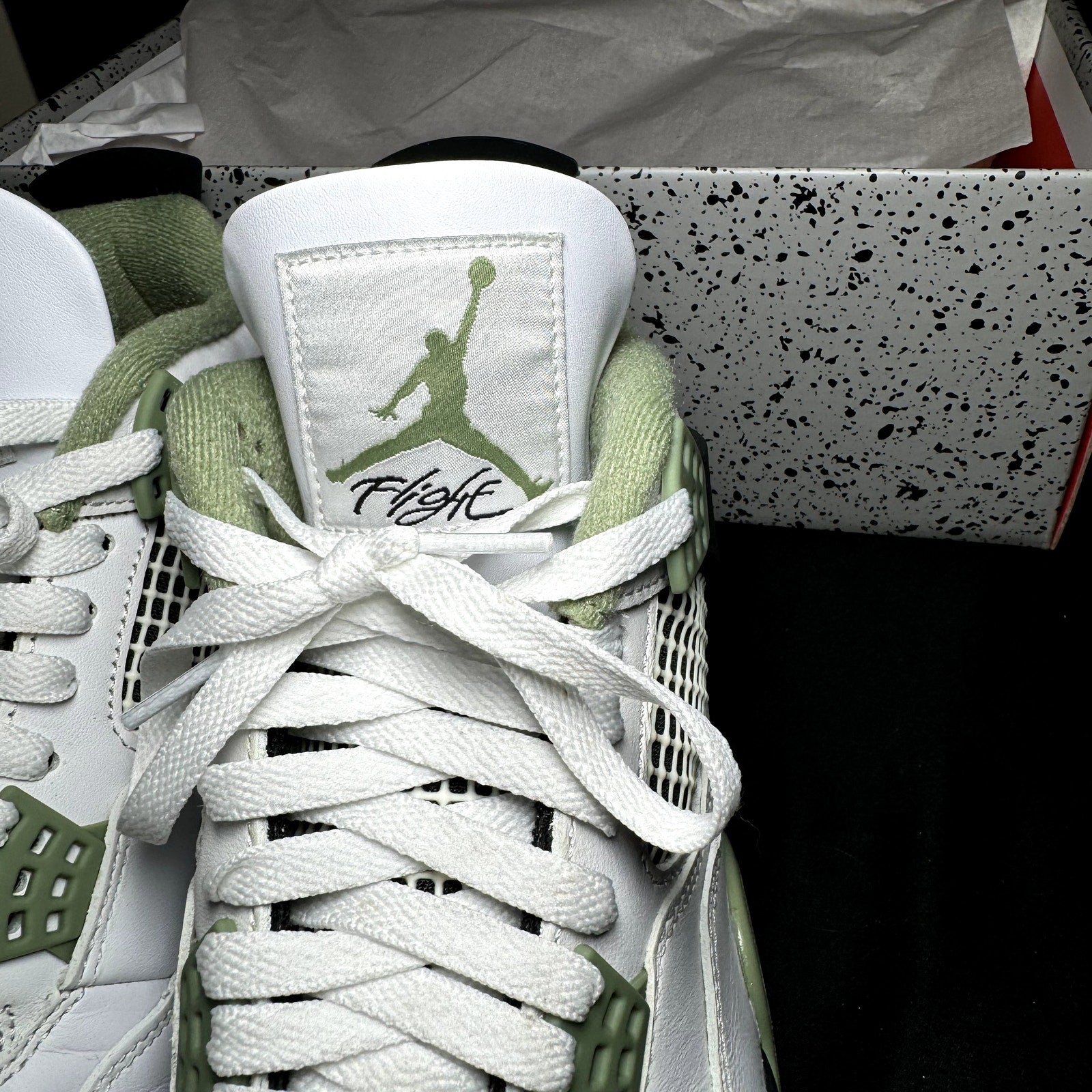 Air Jordan 4 Retro Seafoam Women's Shoes - Size 10.5