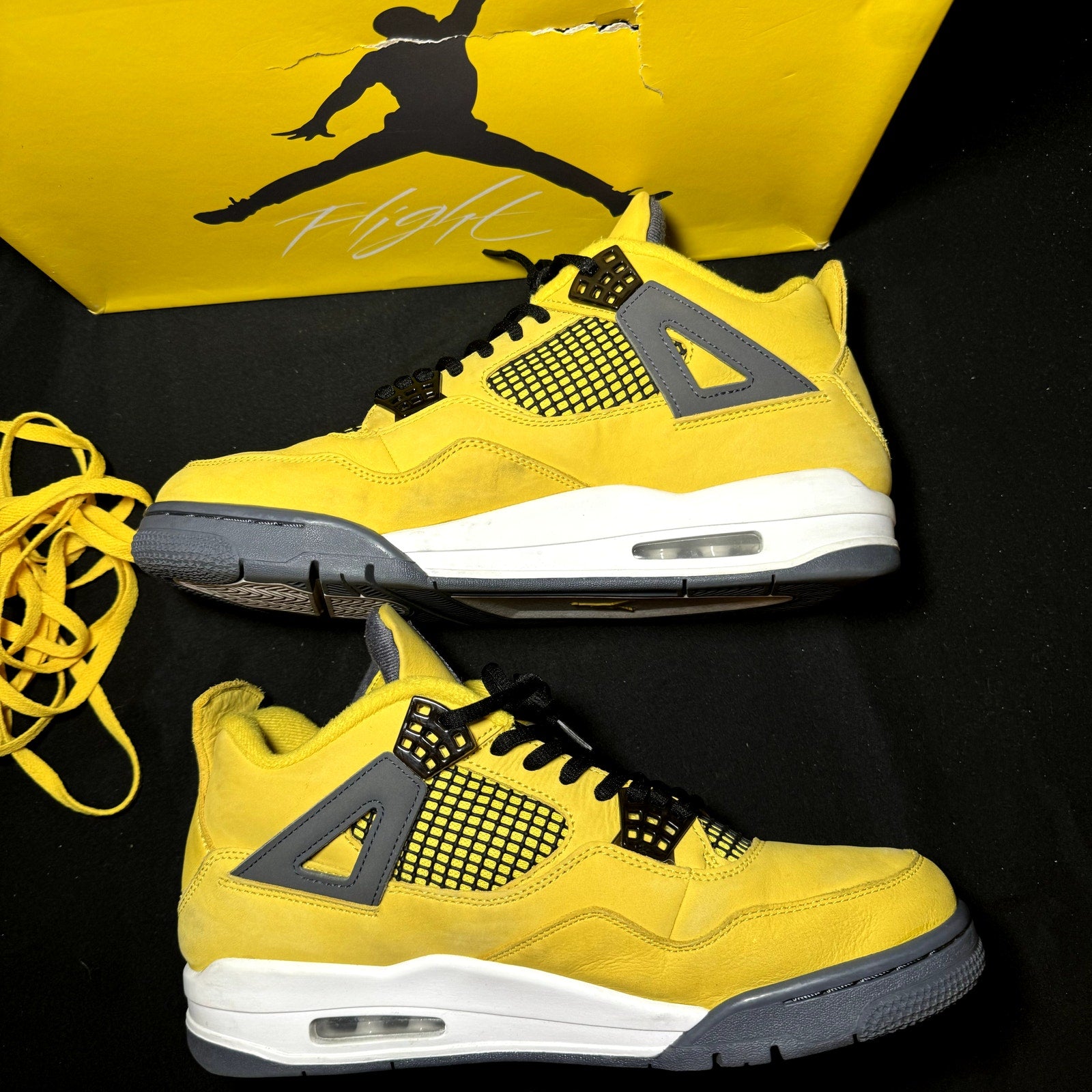 Air Jordan 4 Retro Lightning 2021 Men's Shoes - Size 11