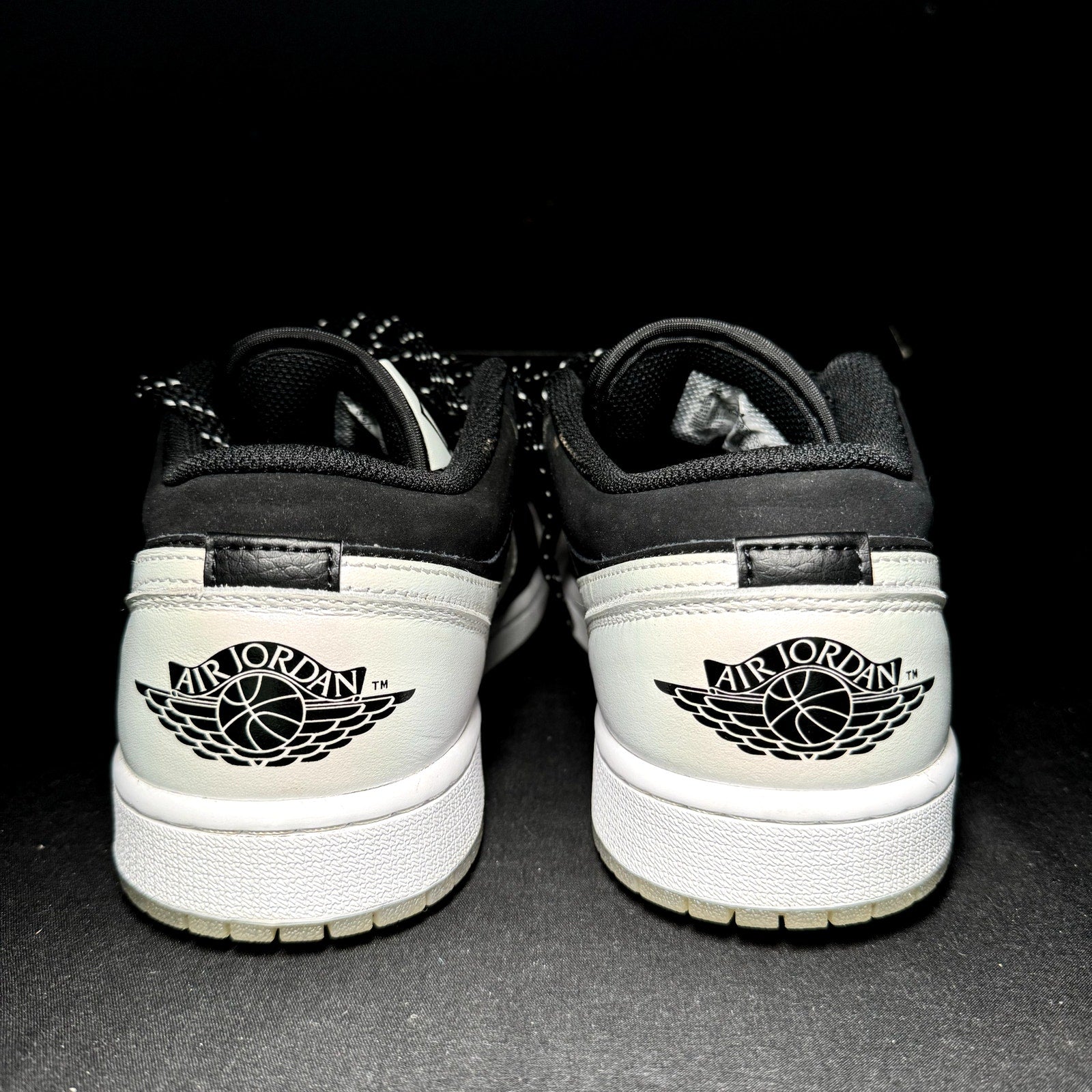 Air Jordan 1 Low SE Diamond Men's Shoes - Size 8.5