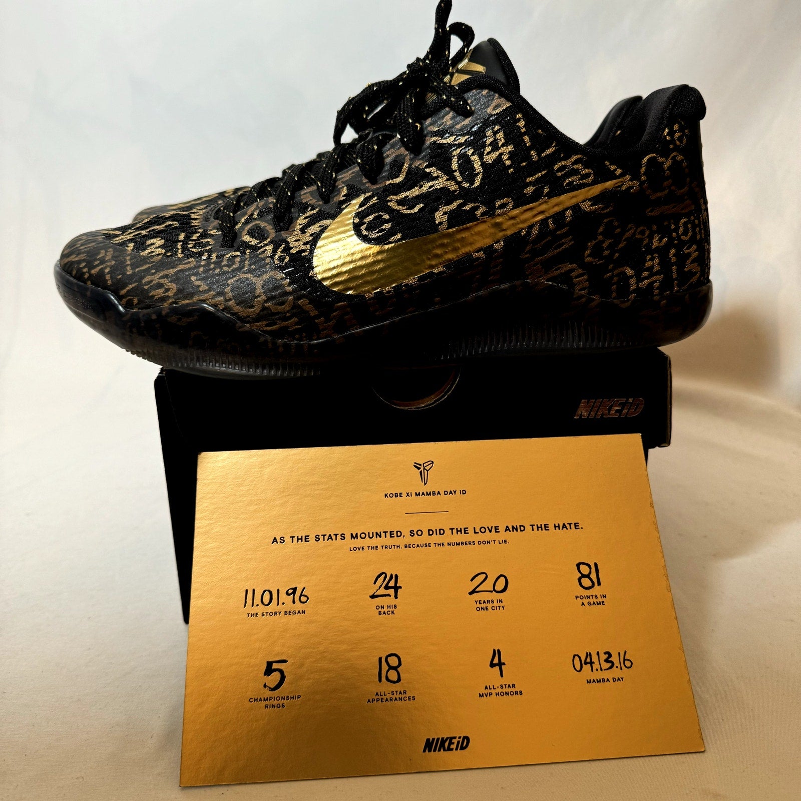 Nike Kobe 11 Mamba Day iD Men's Shoes - Size 10.5