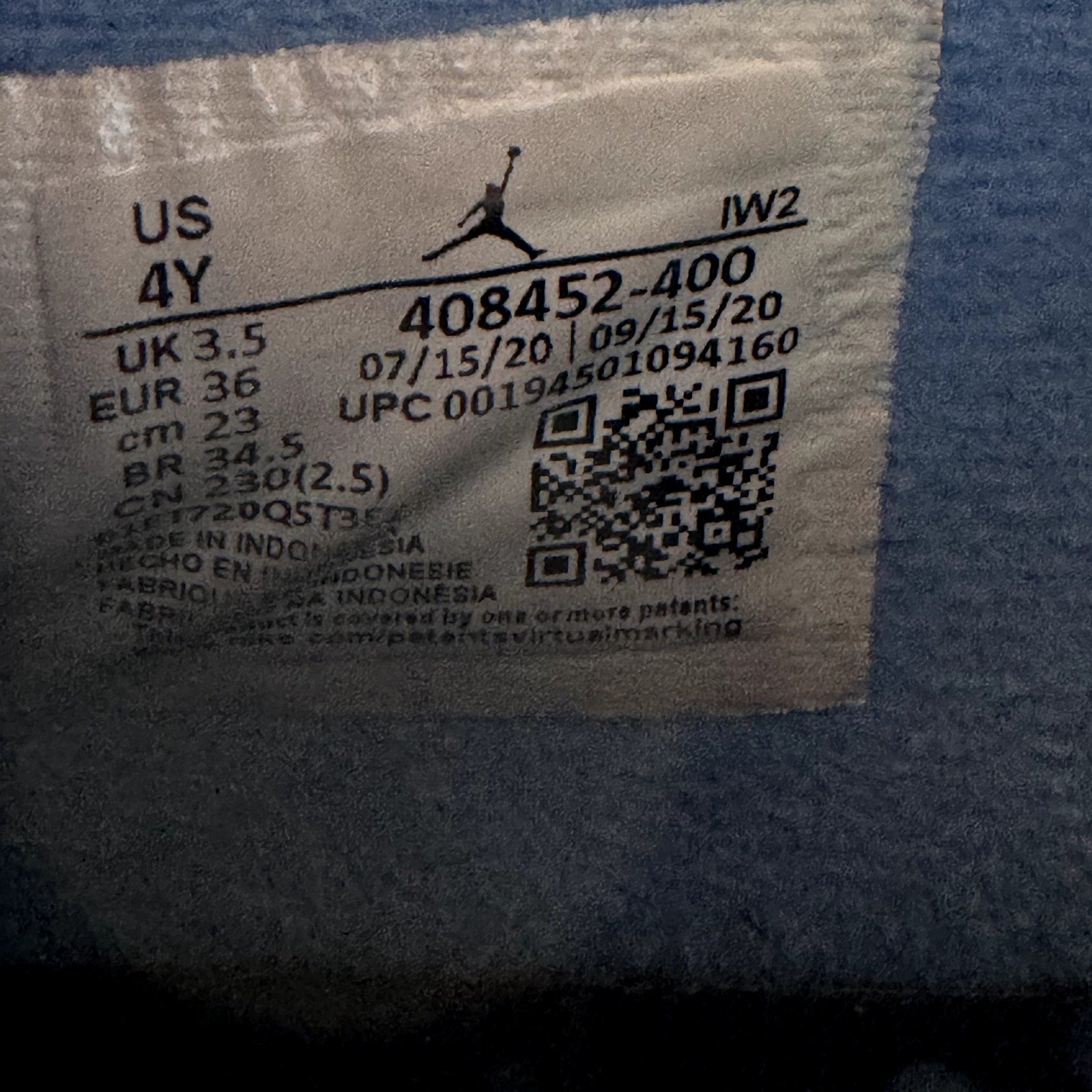 Air Jordan 4 Retro GS University Blue Kids Shoes - Size 4