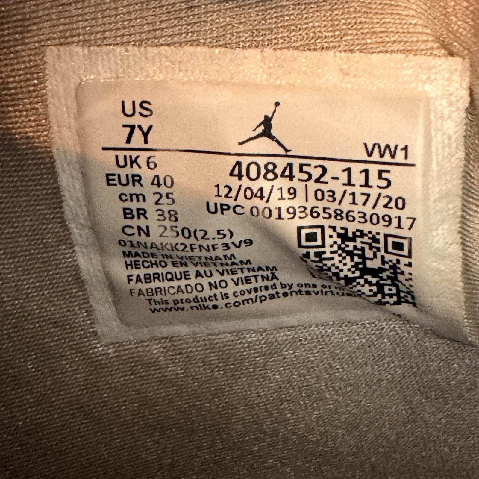 Air Jordan 4 Retro GS Purple Metallic 2020 Kids Shoes - Size 7