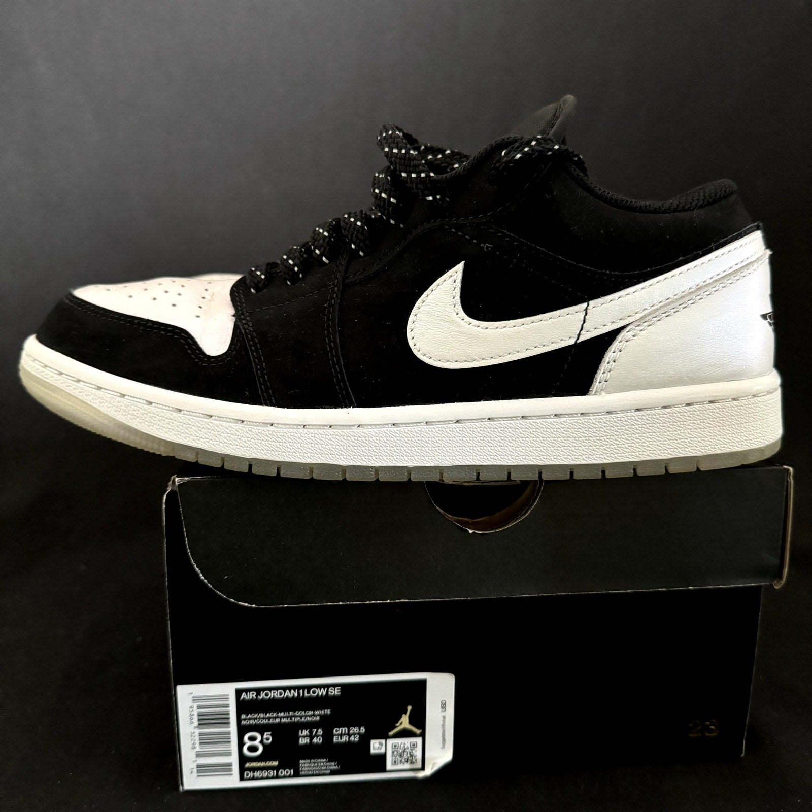 Air Jordan 1 Low SE Diamond Men's Shoes - Size 8.5