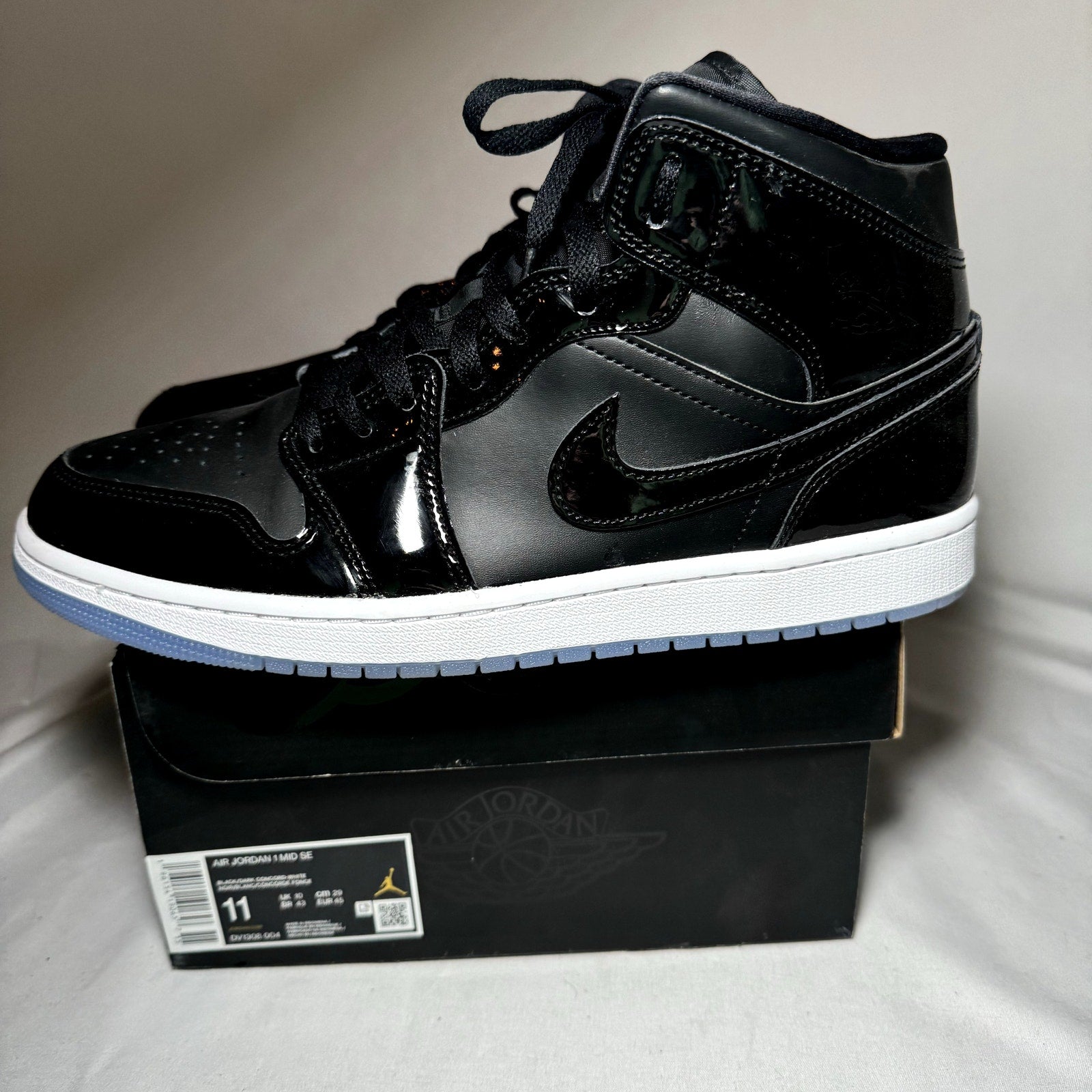 Air Jordan 1 Mid SE Space Jam Men's Shoes - Size 11