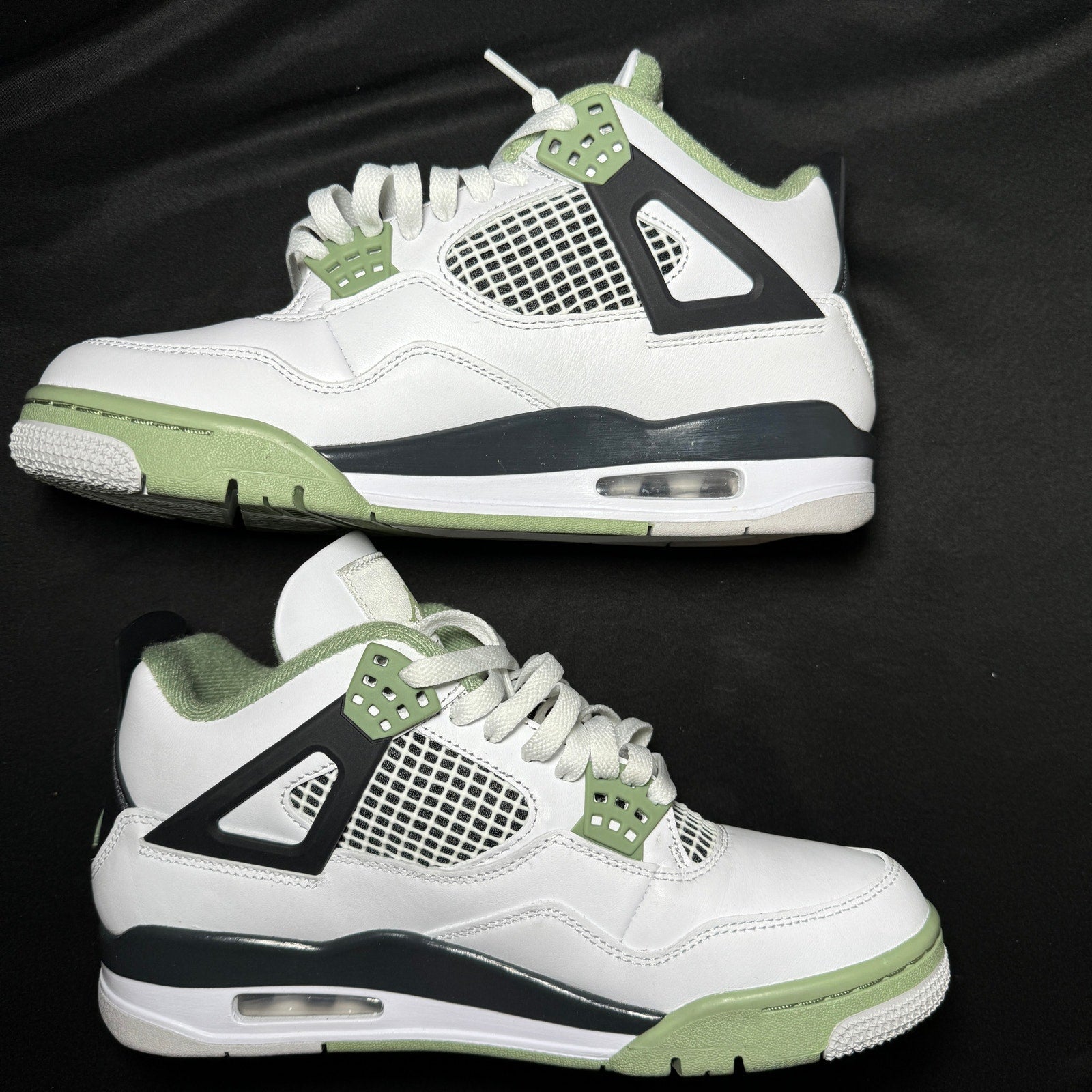 Air Jordan 4 Retro Seafoam Women's Shoes - Size 9.5