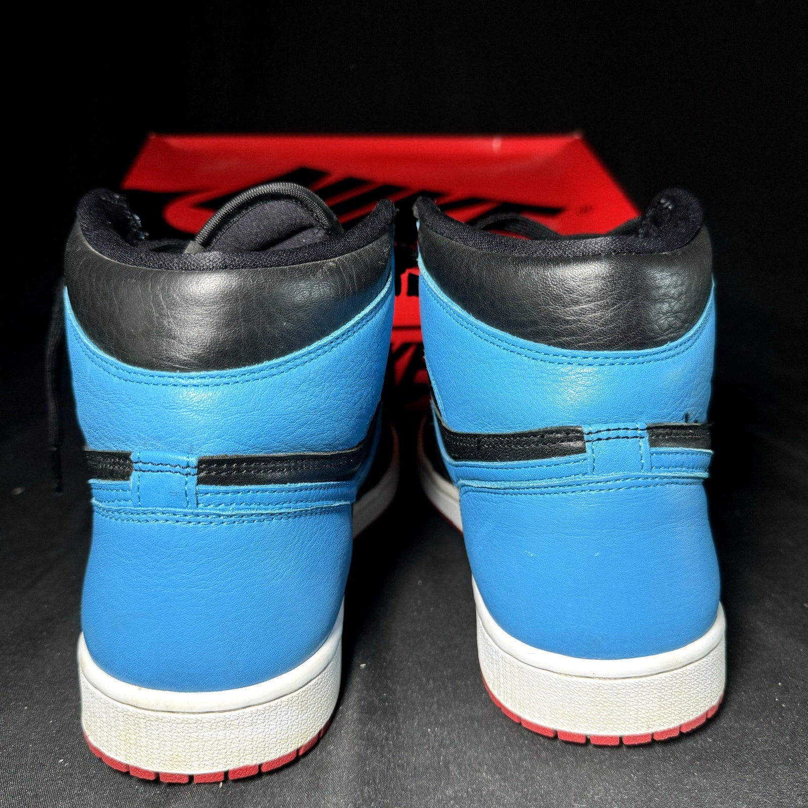 Air Jordan 1 High OG NC to Chi 2020 Women's Shoes - Size 11.5