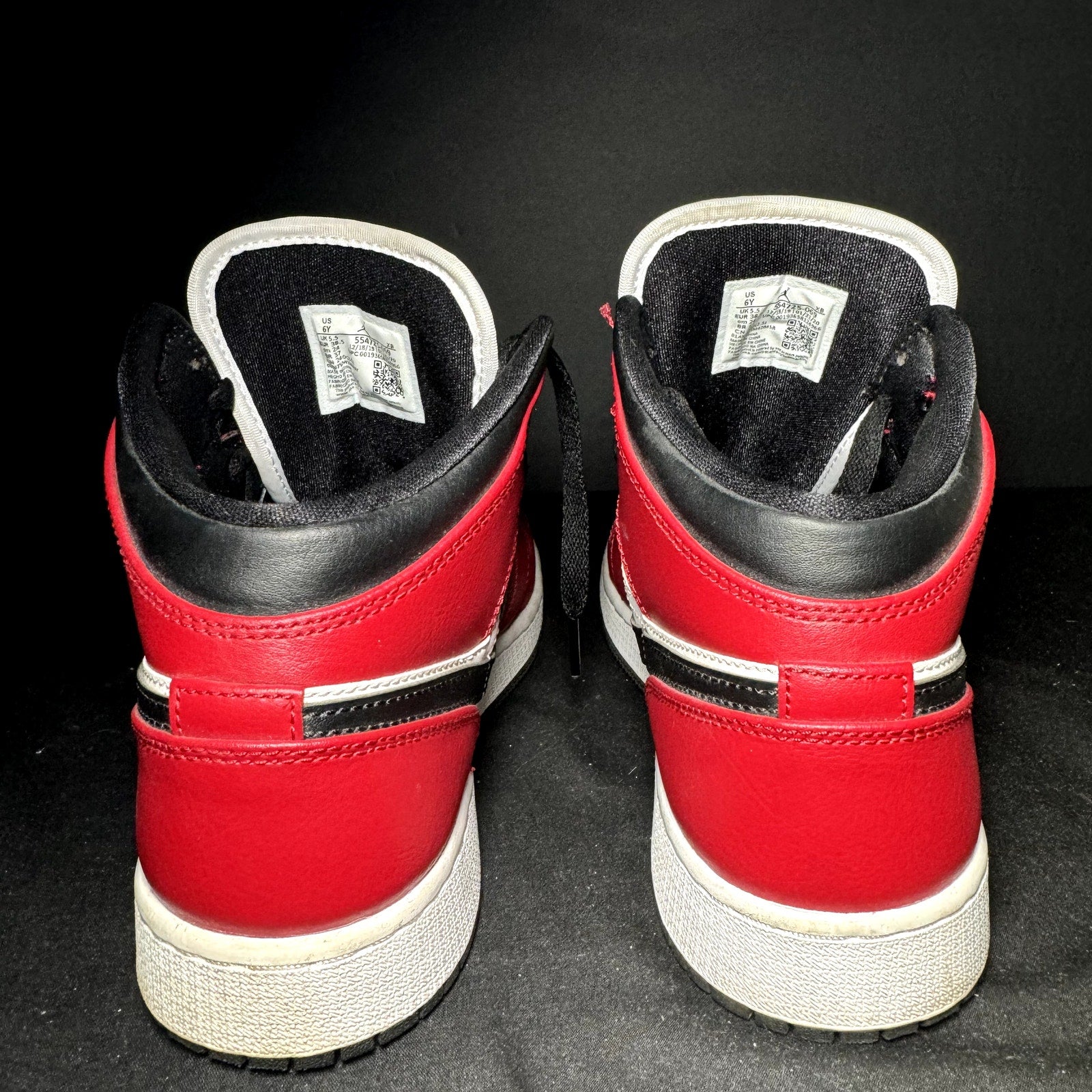Air Jordan 1 Mid GS Chicago Black Toe Kids Shoes - Size 6