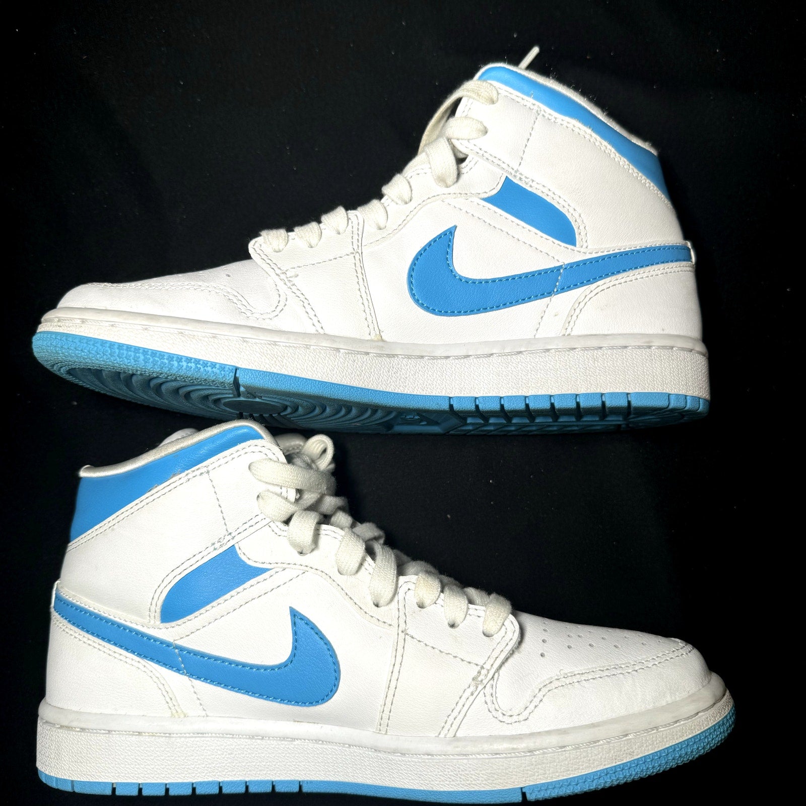 Air Jordan 1 Mid UNC Women's Shoes - Size 8