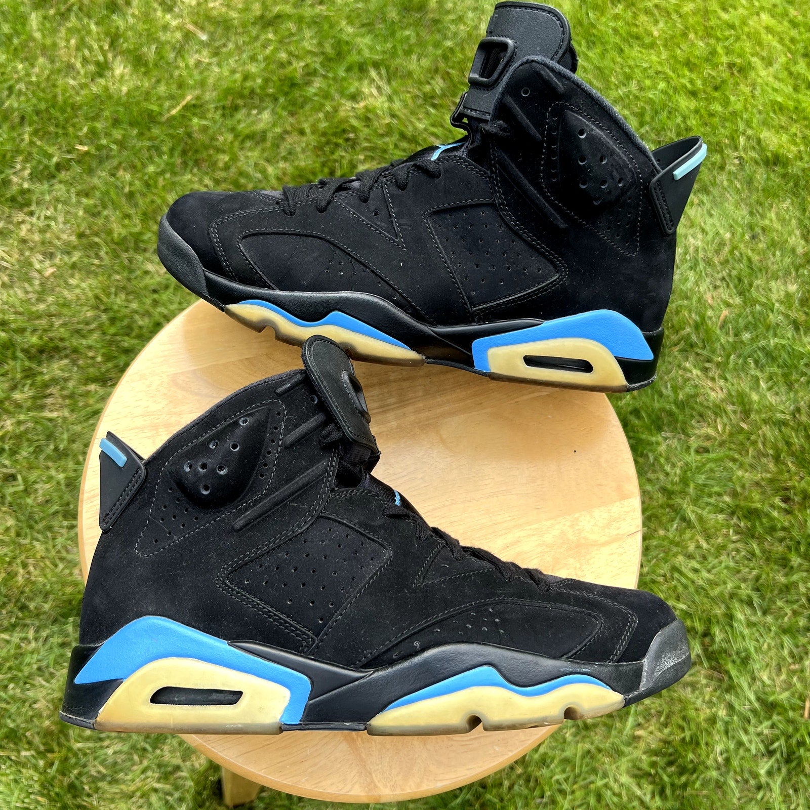 Air Jordan 6 Retro UNC Men's Shoes - Size 9.5